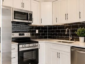6106 W Airport Boulevard 18, Houston TX 77035