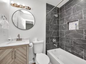 2002 Rosewood Street, Houston TX 77004