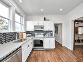 2002 Rosewood Street, Houston TX 77004