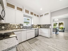 918 Daria Drive, Houston TX 77079