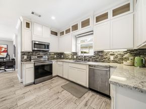 918 Daria Drive, Houston TX 77079