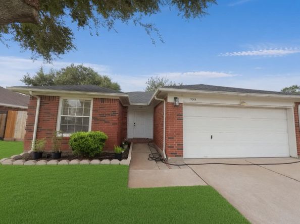 15515 Town Green Drive, Houston TX 77083