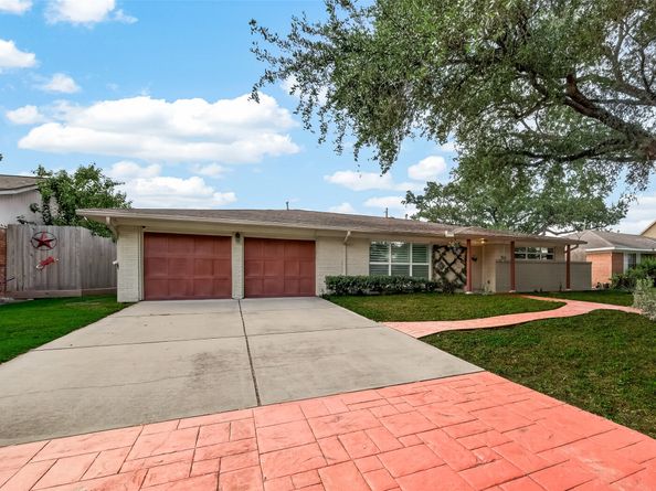 4814 Omeara Drive, Houston TX 77035