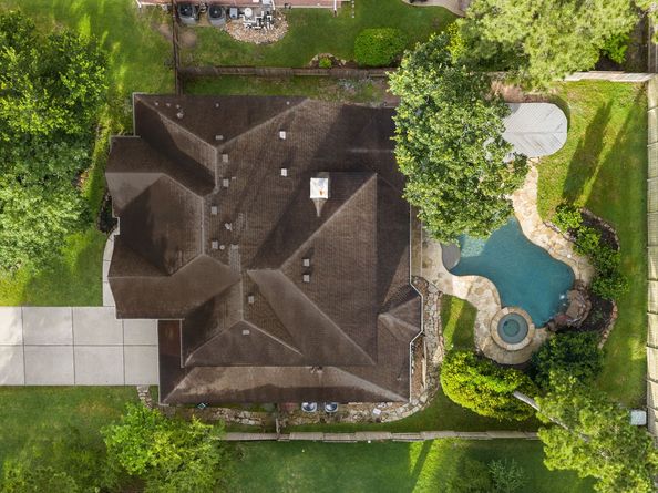 55 W Matisse Meadow Court, The Woodlands TX 77382