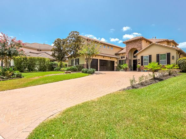 51 Lake Sterling Gate Drive, Spring TX 77379