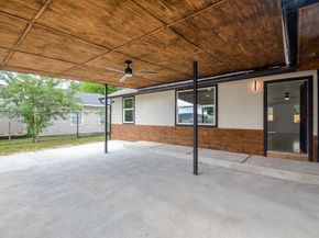 5719 Southwind Street, Houston TX 77033