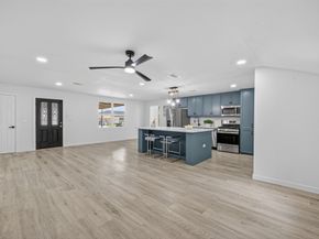 5719 Southwind Street, Houston TX 77033