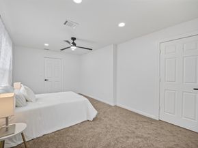 5719 Southwind Street, Houston TX 77033