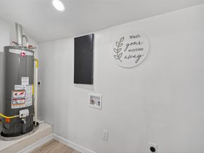 5719 Southwind Street, Houston TX 77033
