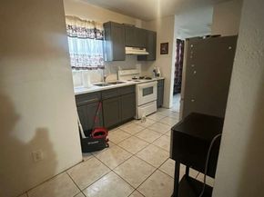 8404 Leander Street, Houston TX 77012