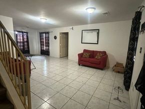 8404 Leander Street, Houston TX 77012