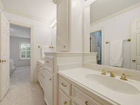 3 Martin Lane, Spring Valley Village TX 77055