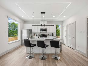 1907 Hailey Street AC, Houston TX 77026