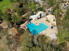 74 E Lakeridge Drive, The Woodlands TX 77381