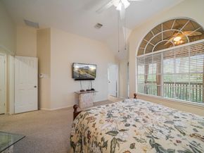 74 E Lakeridge Drive, The Woodlands TX 77381