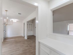 10519 Kirkwren Drive, Houston TX 77089