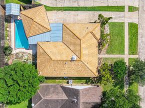 10519 Kirkwren Drive, Houston TX 77089