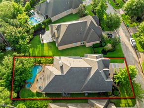 15 Corbel Point Way, The Woodlands TX 77375