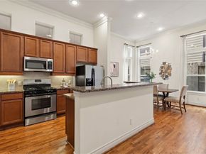 2823 Sherwin Street, Houston TX 77007