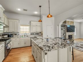 1302 Antoine Drive A, Houston TX 77055