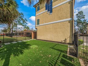 1302 Antoine Drive A, Houston TX 77055