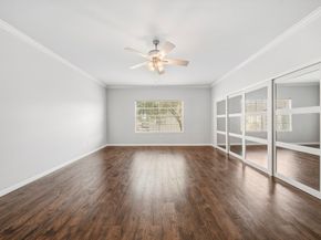 312 Wilcrest Drive 312, Houston TX 77042