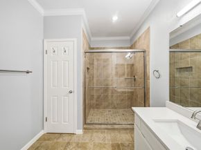 312 Wilcrest Drive 312, Houston TX 77042