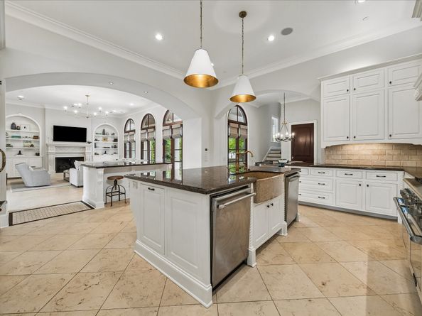 310 Tynebridge Lane, Houston TX 77024