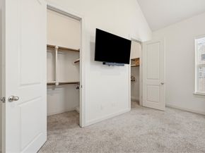 9427 London Bridge Station, Houston TX 77045