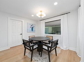 6503 Kury Lane, Houston TX 77008