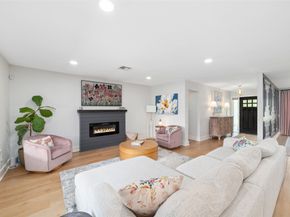 6503 Kury Lane, Houston TX 77008