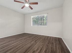 1321 N 7th Street, Conroe TX 77301