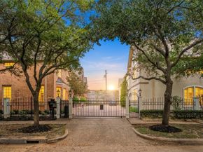 5318 Fayette Street, Houston TX 77056