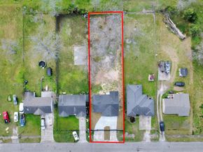 7626 Glen Manor Drive, Houston TX 77028