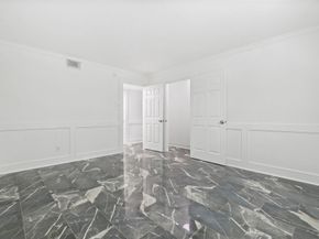 7900 Westheimer Road 121, Houston TX 77063