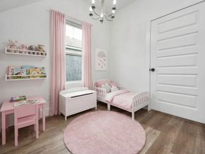 6628 couch Street, Houston TX 77091