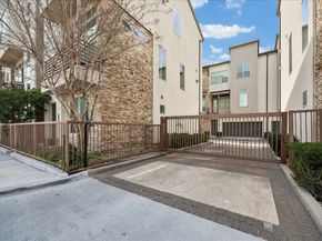 1427 Wagner Street, Houston TX 77007