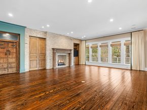 23 Tealbriar Circle, The Woodlands TX 77381