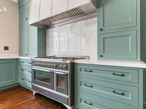 23 Tealbriar Circle, The Woodlands TX 77381