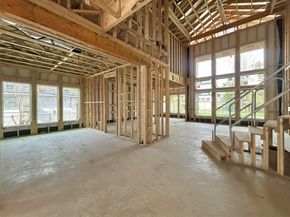 9350 Rosstown Way, Houston TX 77080