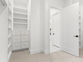 9350 Rosstown Way, Houston TX 77080