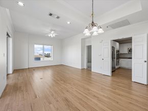 2520 Robinhood Street 503, Houston TX 77005