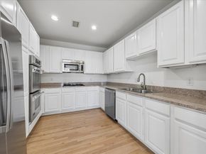 2520 Robinhood Street 503, Houston TX 77005