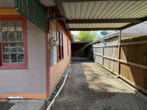 7952 Cinderella Street, Houston TX 77028