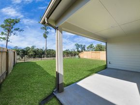 11906 Royal Willow Lane, Houston TX 77066