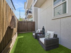 1309 W 24th Street B, Houston TX 77008