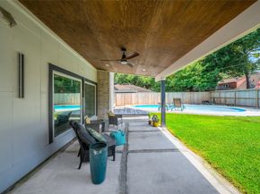 14919 Woodthorpe Lane, Houston TX 77079