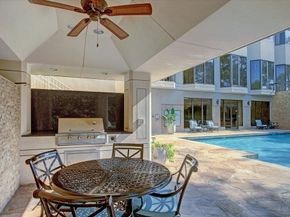 2001 Holcombe Boulevard 1703, Houston TX 77030