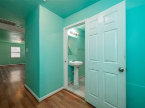 3938 King Street, Houston TX 77026