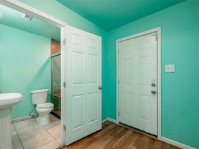 3938 King Street, Houston TX 77026